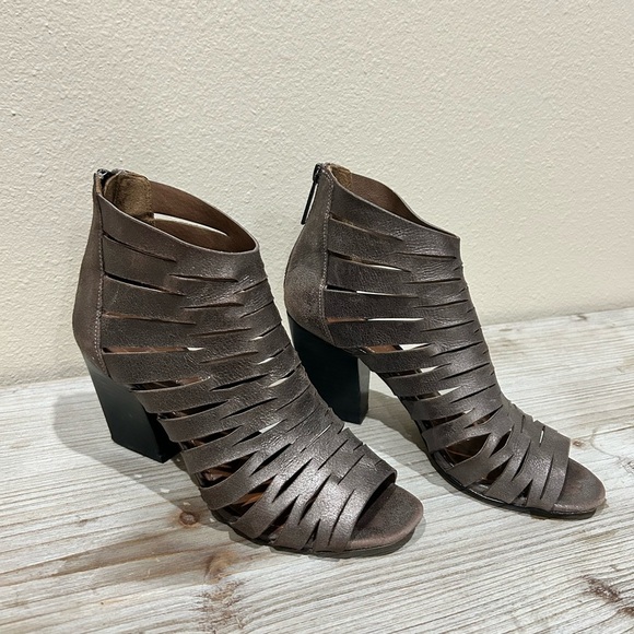 Donald J. Pliner Brown Strappy Heeled Boots - Picture 1 of 6